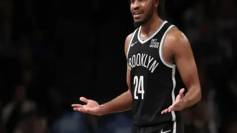 马克西32投12中坚称右手不适非借口，否认影响表现